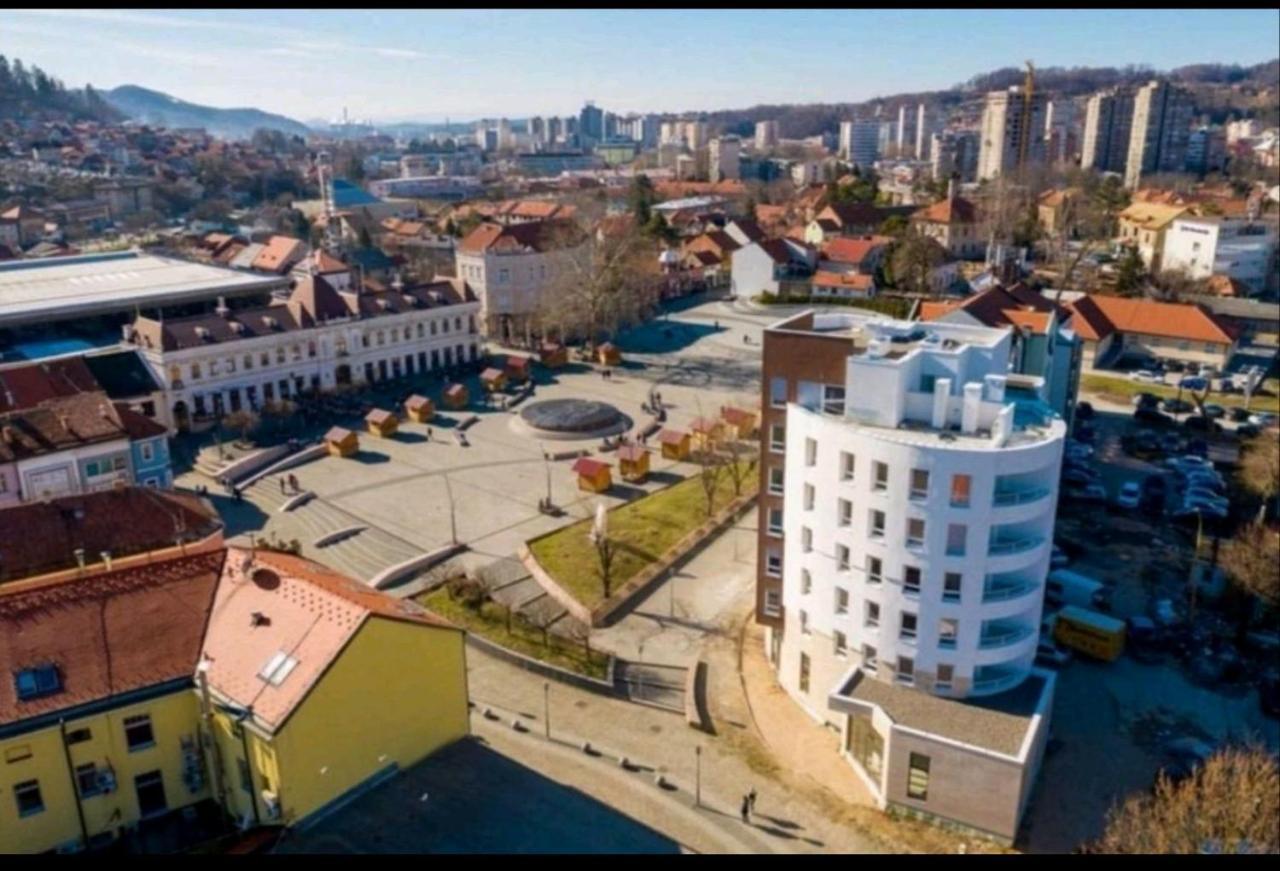 Apartman Viktoria Apartment Tuzla Exterior photo